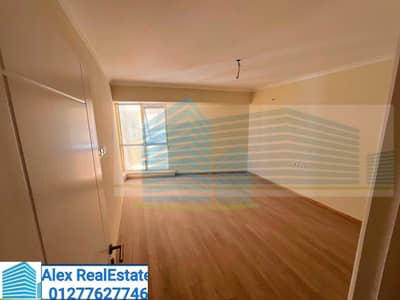 مکتب  للايجار في شاطبي، الإسكندرية - WhatsApp Image 2025-09-22 at 12.54. 35 AM. jpeg