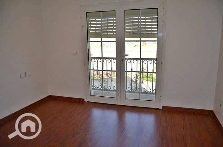 2 0cd7ac63-5881-4138-a7bc-e35e735c8fcb. jpg