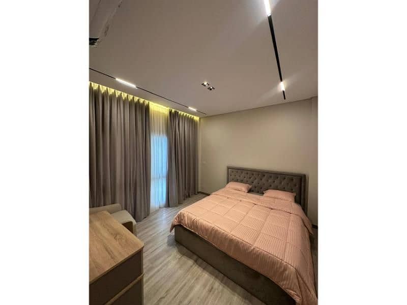 4 WhatsApp Image 2025-12-17 at 12.16. 44 PM (2). jpg