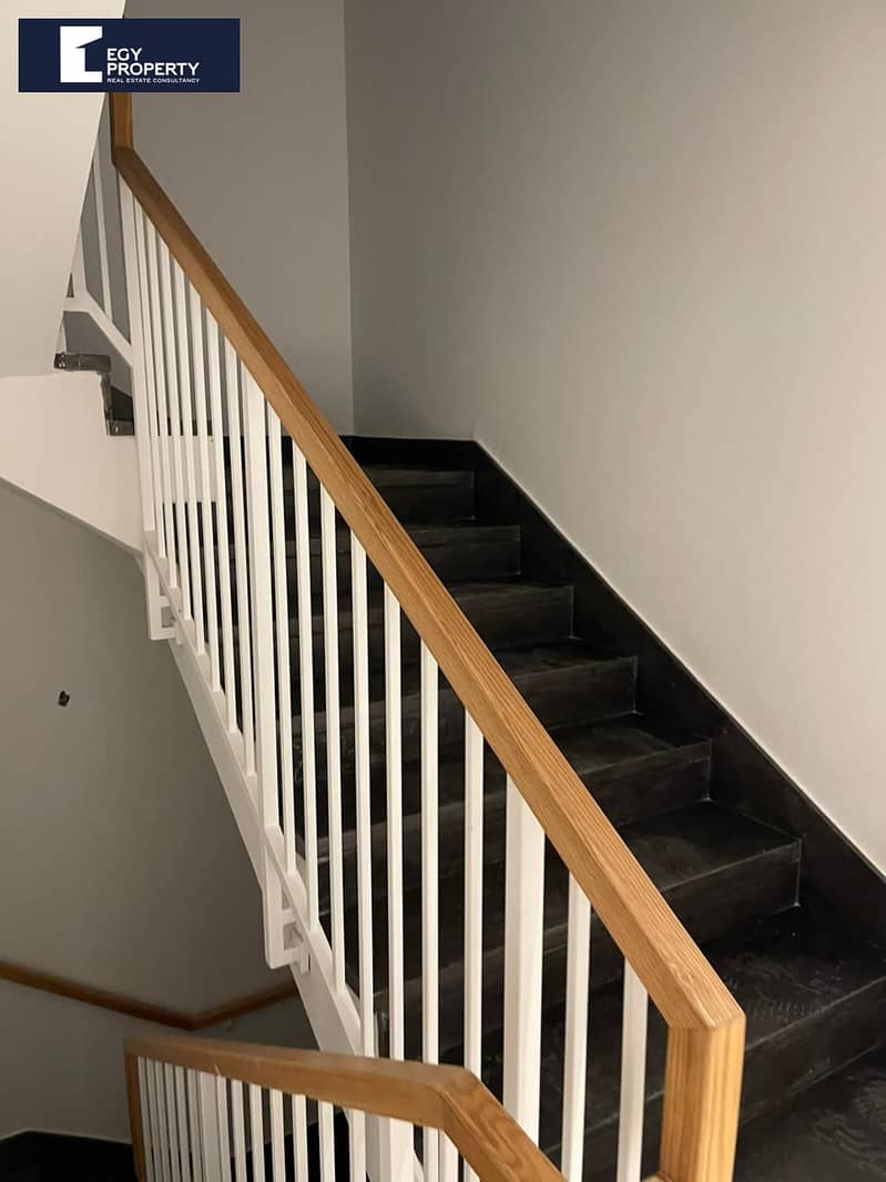 7 WhatsApp Image 2025-12-18 at 6.00. 42 PM (4). jpeg