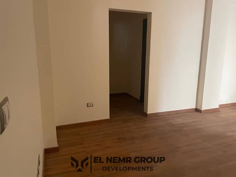 7 1d9e595f-f605-4db3-8de2-58b09a934610. jpg