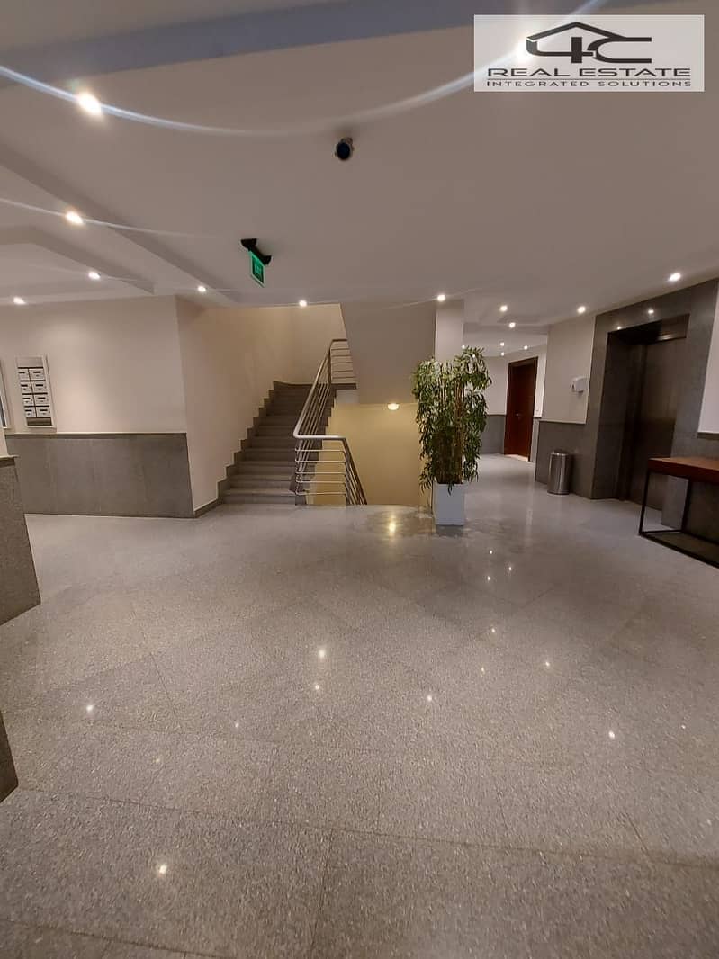 13 WhatsApp Image 2025-12-18 at 00.51. 14. jpeg