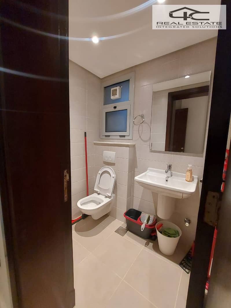 15 WhatsApp Image 2025-12-18 at 00.51. 24. jpeg