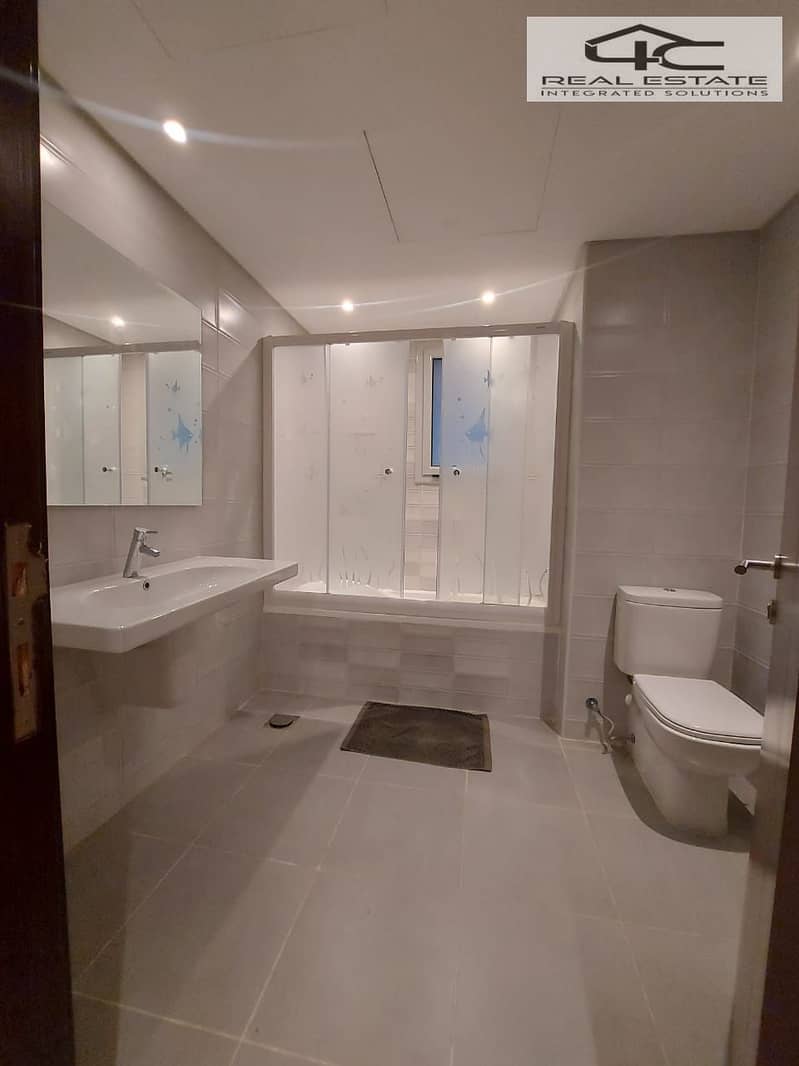 21 WhatsApp Image 2025-12-18 at 00.51. 22. jpeg