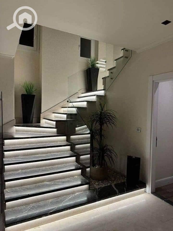 8 WhatsApp Image 2025-12-18 at 5.45. 42 PM. jpeg