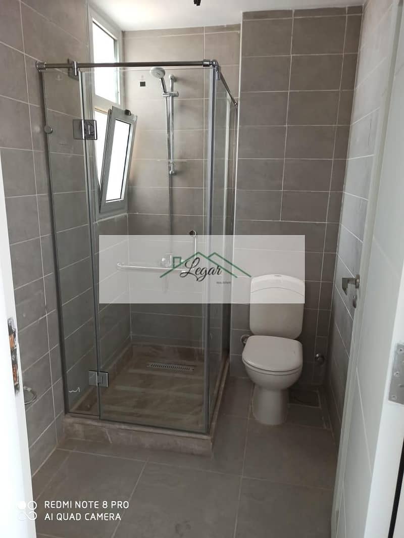 6 WhatsApp Image 2025-12-18 at 2.33. 59 PM. jpeg