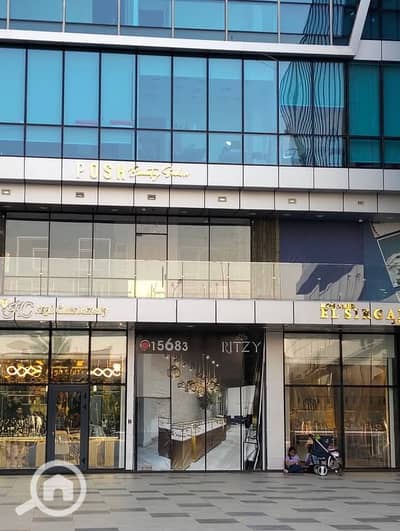 محلات تجارية  للبيع في الشيخ زايد، الجيزة - FB_IMG_1748523165081. jpg