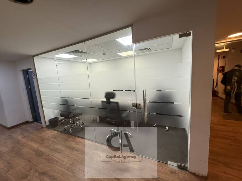 3 b74e4900-3c98-40aa-915c-76d5608ccc06. jpg