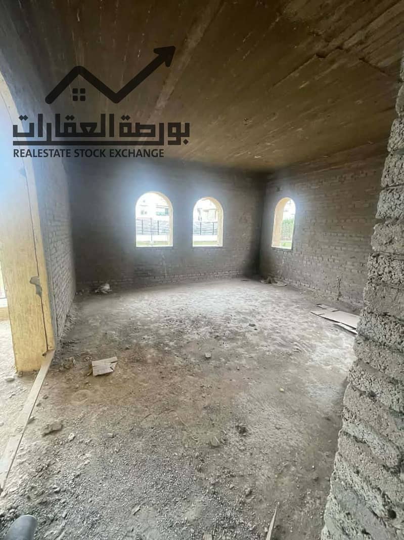 7 5e86978b-cede-4c13-8835-ff916bba66cb. jpg