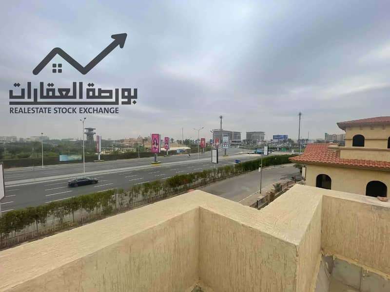 10 39c3db9d-41aa-4403-bb29-ddcbac68378a. jpg