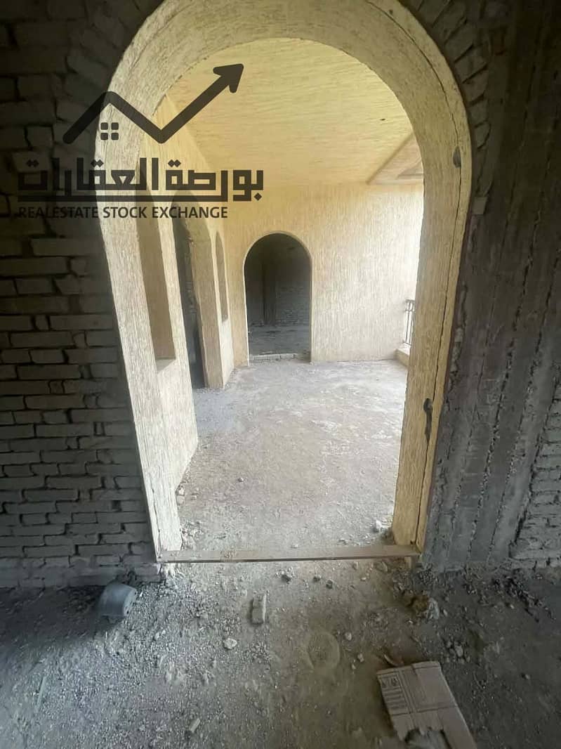 13 7648e72a-26e9-4731-b1f9-ab621a0e6c5d. jpg