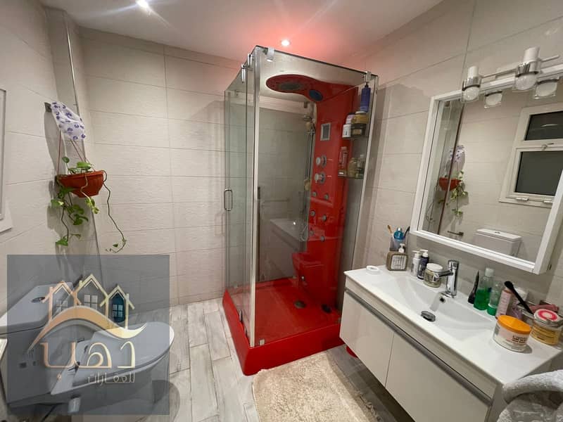 18 WhatsApp Image 2025-12-09 at 2.32. 31 PM (2). jpeg