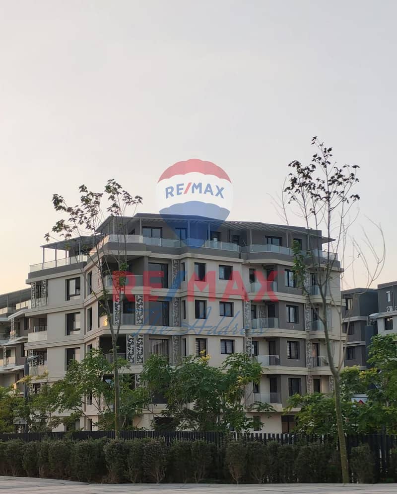 10 33eab19a-699e-4b89-9c1a-e01b4da7ac00. jpg