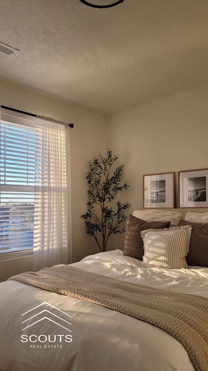 8 WhatsApp Image 2025-08-26 at 7.10. 59 PM (1). jpeg