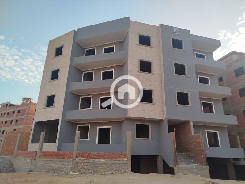 4 b82d6d17-6408-4a77-b69f-9d58aca27891. jpg