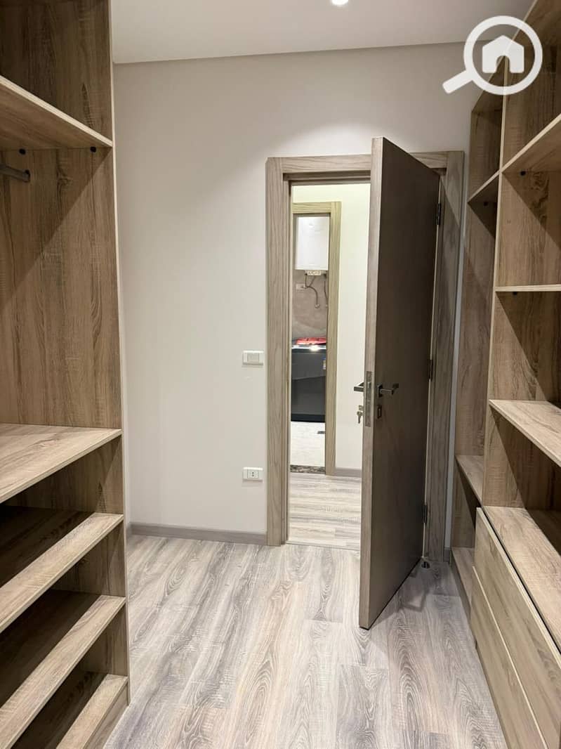 12 WhatsApp Image 2025-12-18 at 5.42. 26 PM (1). jpeg