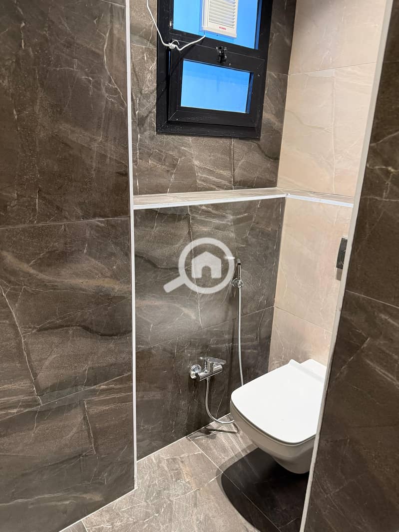 16 WhatsApp Image 2025-12-18 at 5.42. 33 PM (1). jpeg