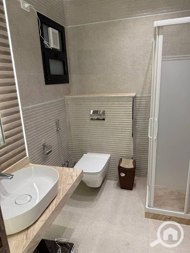 25 WhatsApp Image 2025-12-18 at 5.42. 36 PM. jpeg