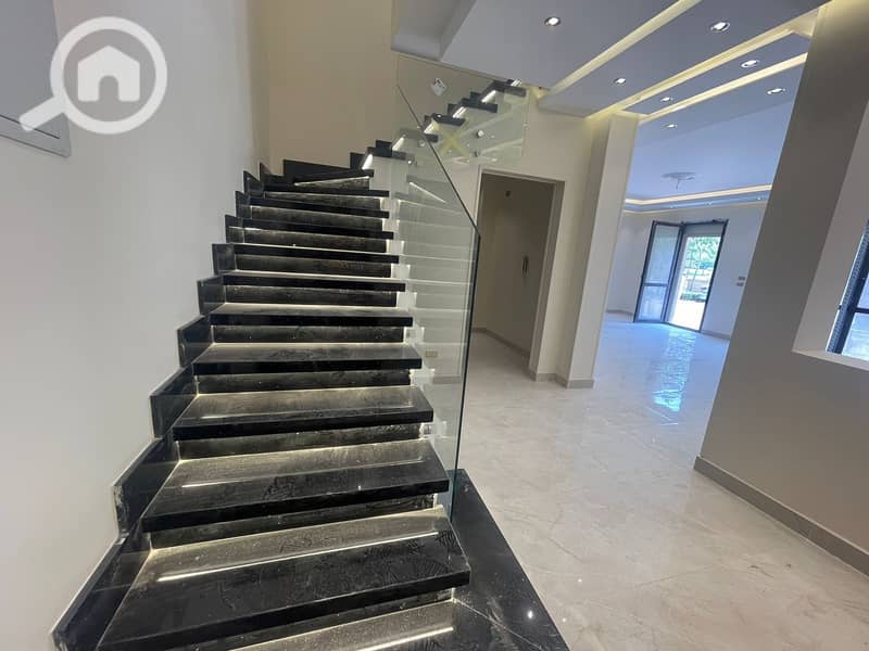 10 WhatsApp Image 2025-12-18 at 6.19. 34 PM (1). jpeg