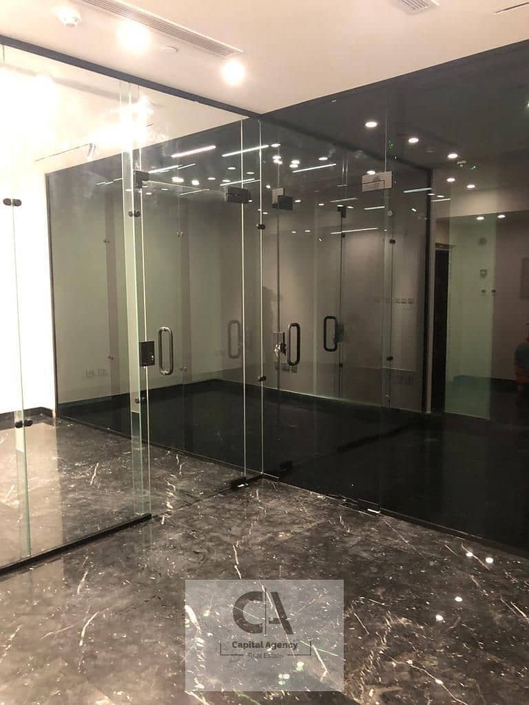 2 7ae0dddc-406c-4fbd-87b0-744c1ef4be5e. jpg