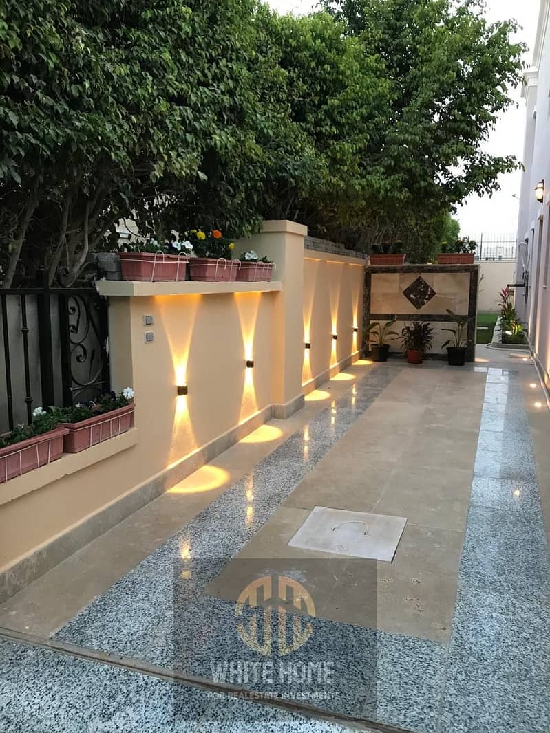 11 42bab1f6-a45a-4ac7-9cff-3bf1f994cb16. jpeg