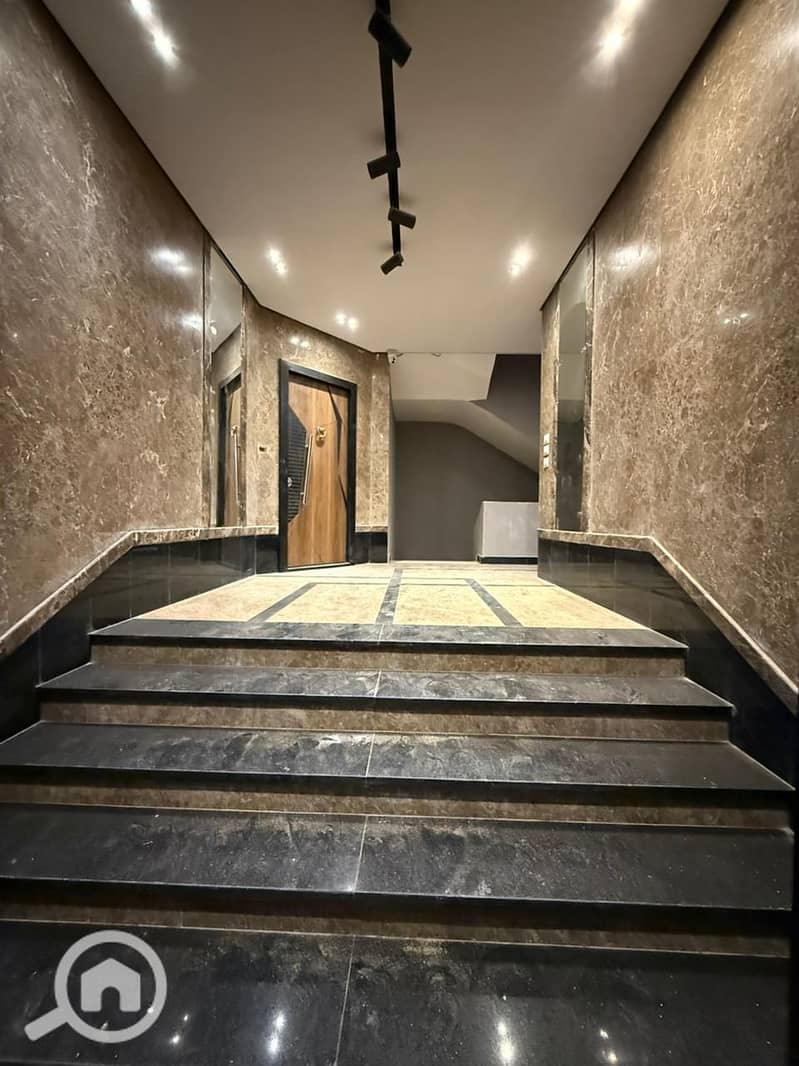 18 WhatsApp Image 2025-12-17 at 7.30. 02 PM. jpeg