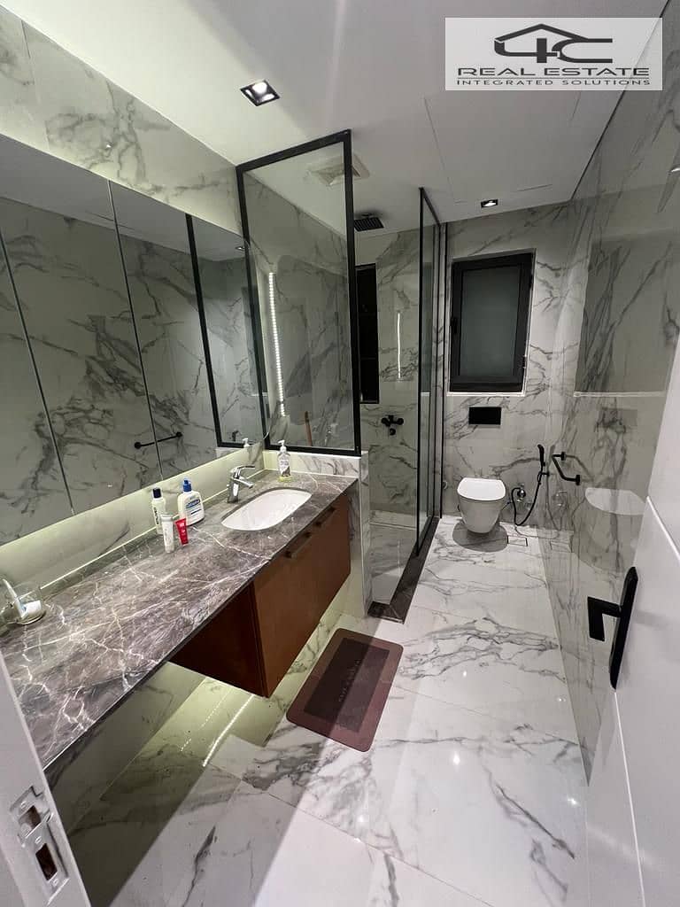 13 WhatsApp Image 2025-12-18 at 00.56. 34. jpeg