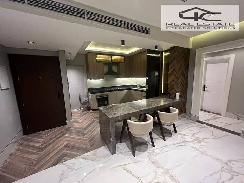 15 WhatsApp Image 2025-12-18 at 00.56. 35 (2). jpeg