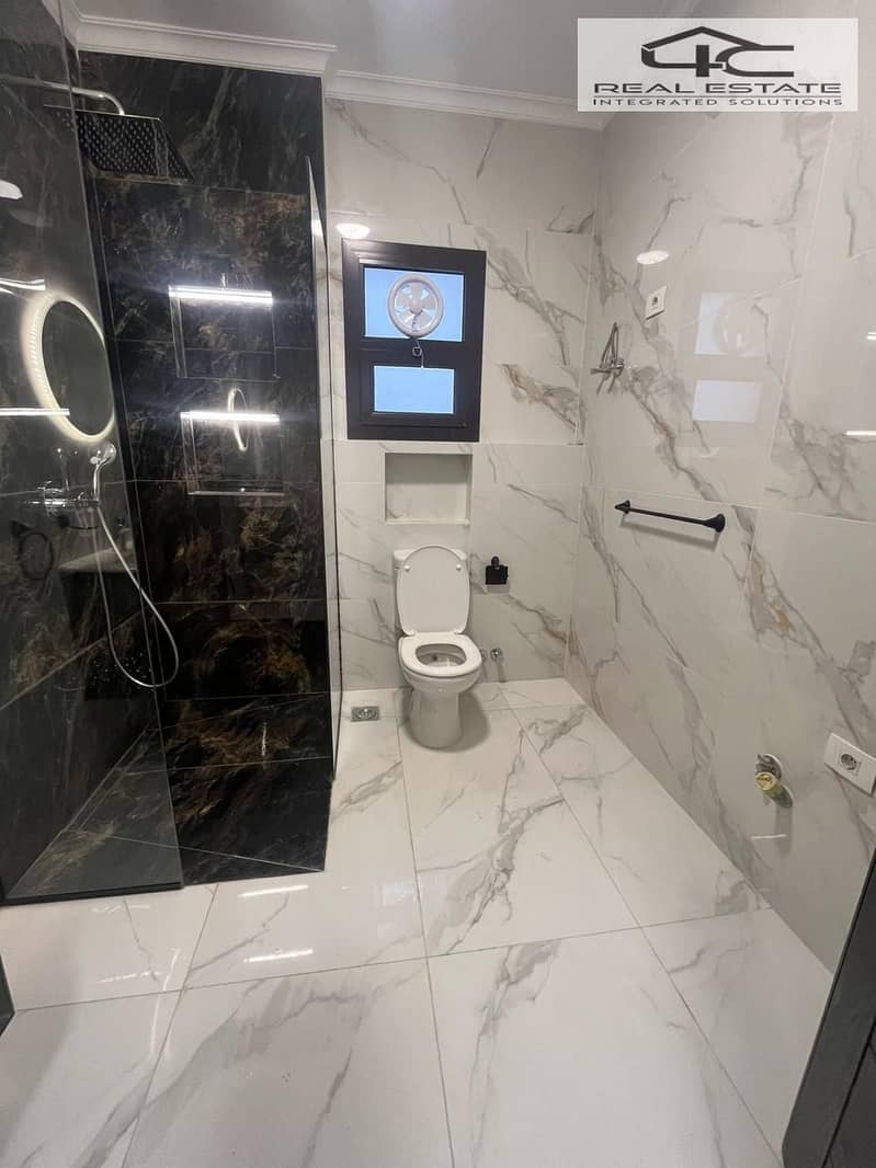 15 WhatsApp Image 2025-12-18 at 15.12. 04 (1). jpeg