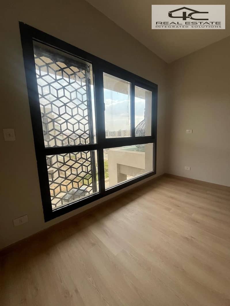 16 WhatsApp Image 2025-12-18 at 15.12. 04 (2). jpeg