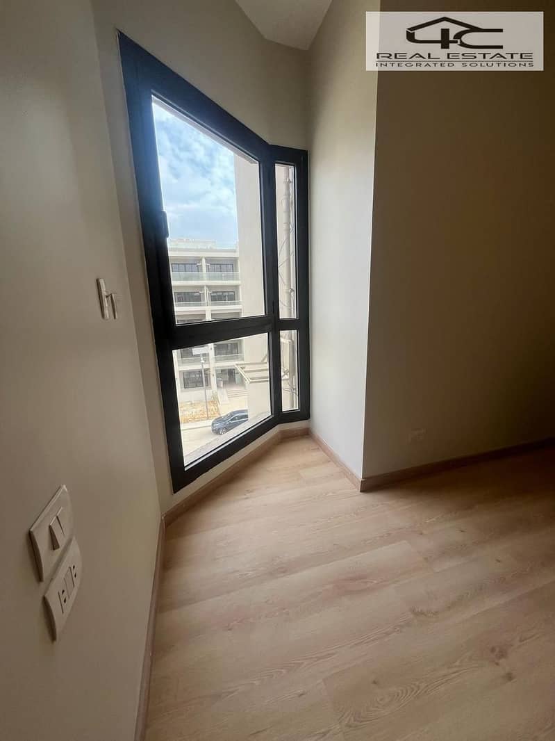 19 WhatsApp Image 2025-12-18 at 15.12. 05 (2). jpeg