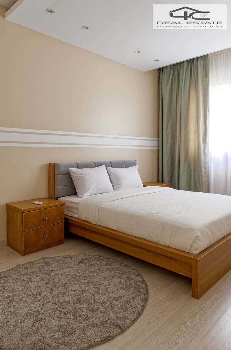 24 WhatsApp Image 2025-12-18 at 15.18. 32 (1). jpeg