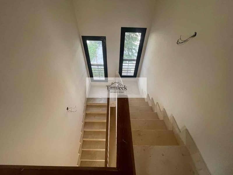 3 a36d331a-40f4-4b9c-b5be-1a0eae15987d. jpg