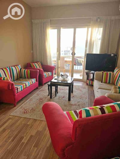 شقة 3 غرف نوم للايجار في الشيخ زايد، الجيزة - IMG-20251125-WA0001. jpg