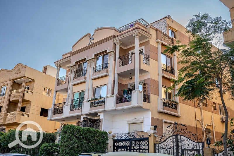 22 451305953_880834707397951_3645165186404278998_n. jpg