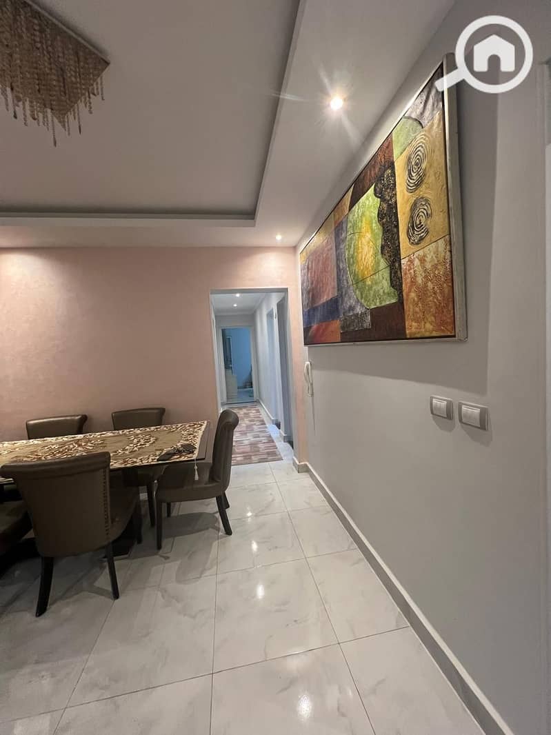 2 185d557b-bda1-4aee-9034-988f4c01510a. jpeg