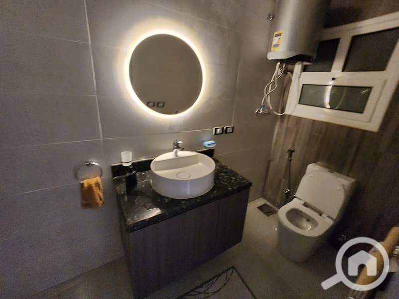 13 IMG-20251218-WA0033. jpg