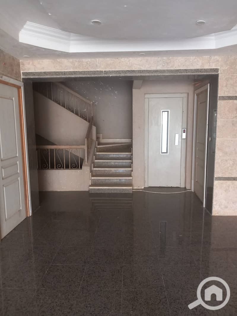 5 WhatsApp Image 2025-12-17 at 14.41. 51. jpeg