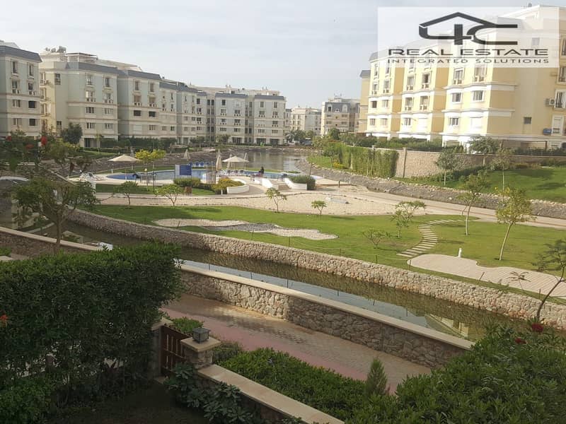 4 WhatsApp Image 2025-12-18 at 00.58. 30 (1). jpeg