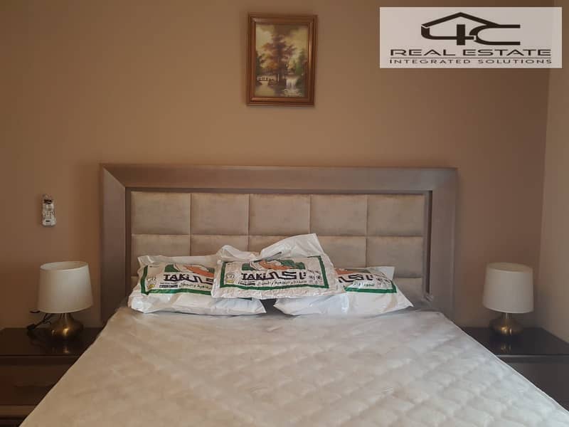 28 WhatsApp Image 2025-12-18 at 00.58. 22 (2). jpeg