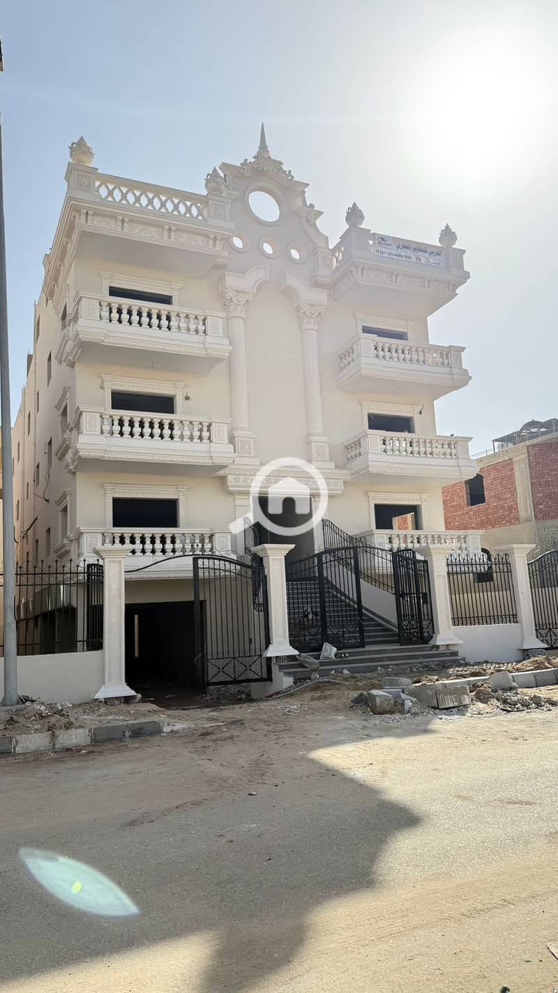 10 WhatsApp Image 2025-12-18 at 19.18. 33 (1). jpeg