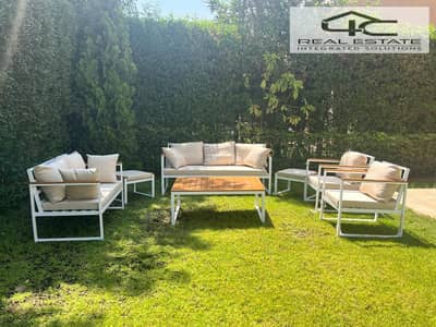 فیلا 4 غرف نوم للايجار في القاهرة الجديدة، القاهرة - WhatsApp Image 2025-12-18 at 01.05. 13 (1). jpeg