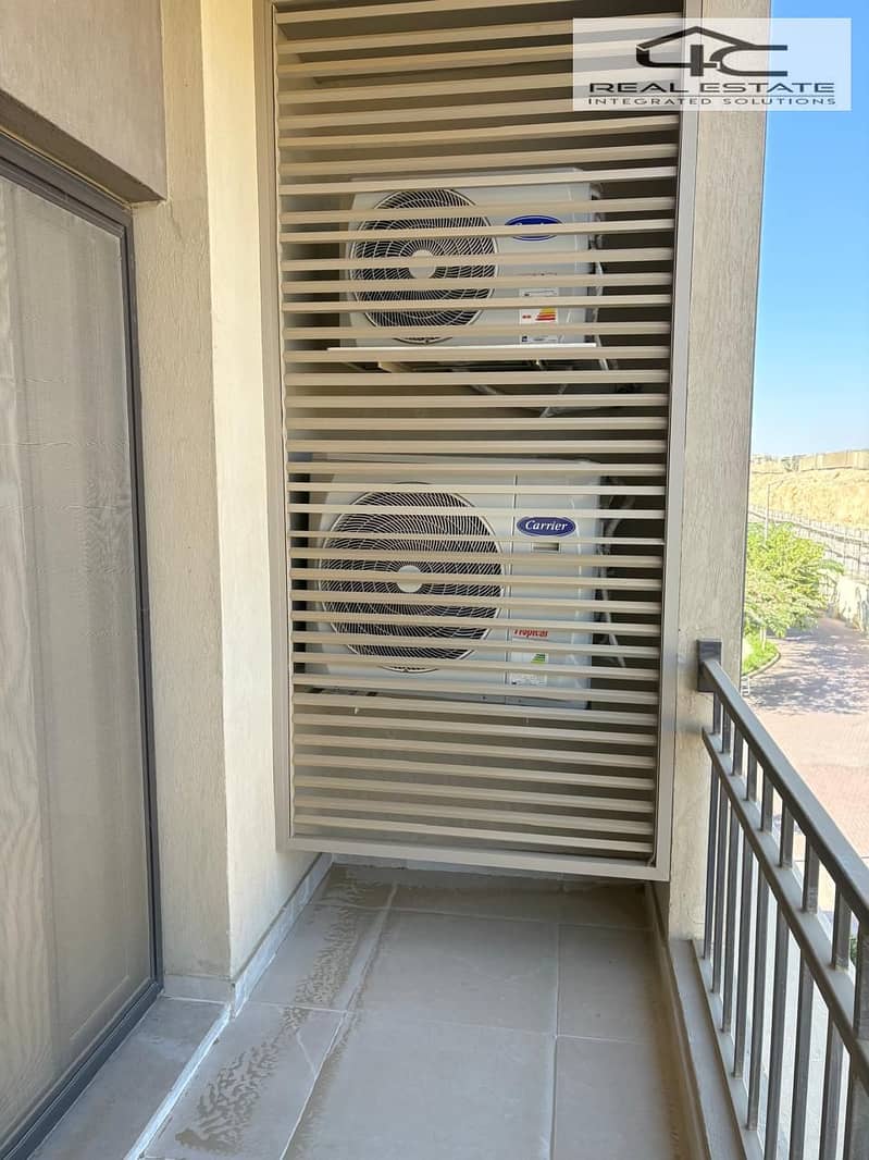 11 WhatsApp Image 2025-12-18 at 2.48. 14 AM (2). jpeg