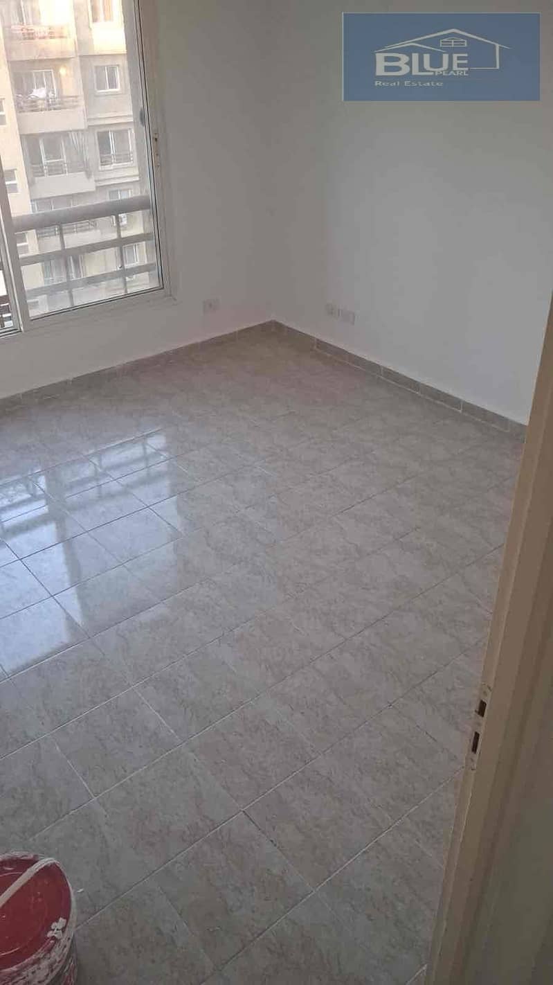 3 c034919e-7005-438f-80a8-685dbfb64195. jpg