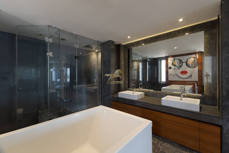 14 IMG_5771-Edit-Edit. jpg