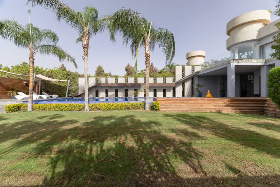 33 IMG_5996-Edit-Edit. jpg