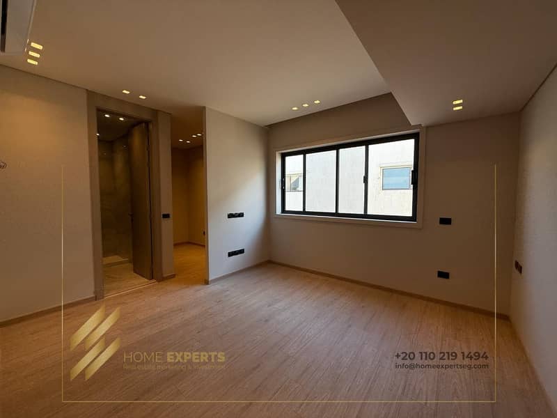 5 WhatsApp Image 2025-12-18 at 4.12. 46 PM (1). jpeg