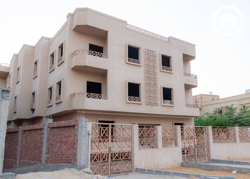 12 WhatsApp Image 2025-12-18 at 19.32. 46 (1). jpeg