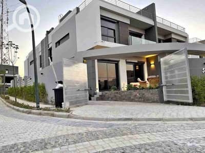 5 Bedroom Townhouse for Sale in New Cairo, Cairo - 1000483058. jpg