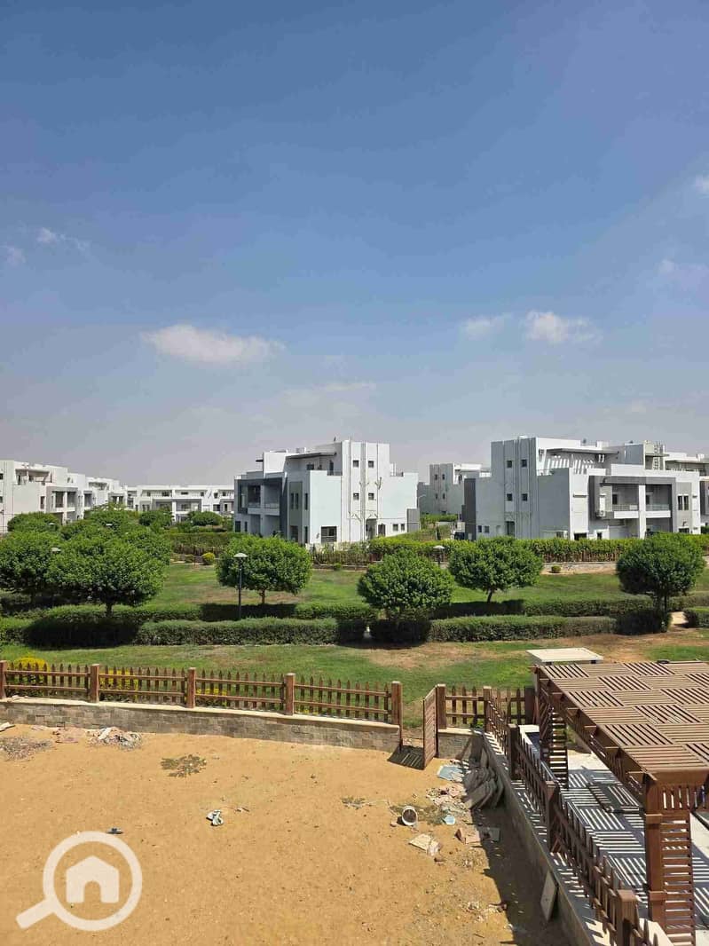 5 FB_IMG_1758857686058. jpg